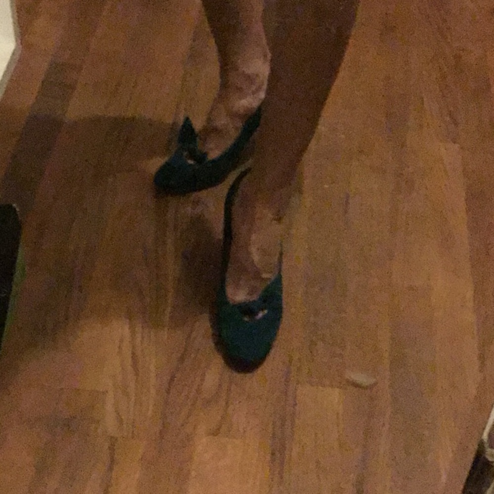 Teal ISAAC suede pumps size 8